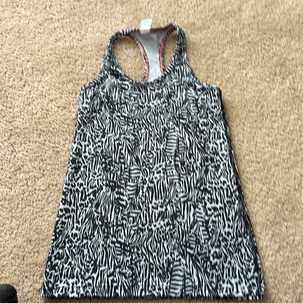 Girls Ivivva tank top